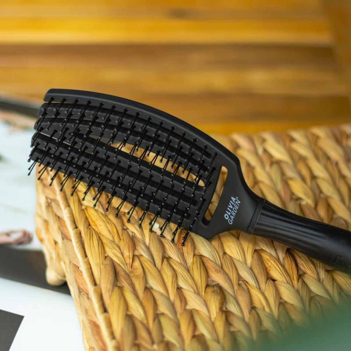 Brosse démêlante Fingerbrush Nylon Moyenne Olivia Garden