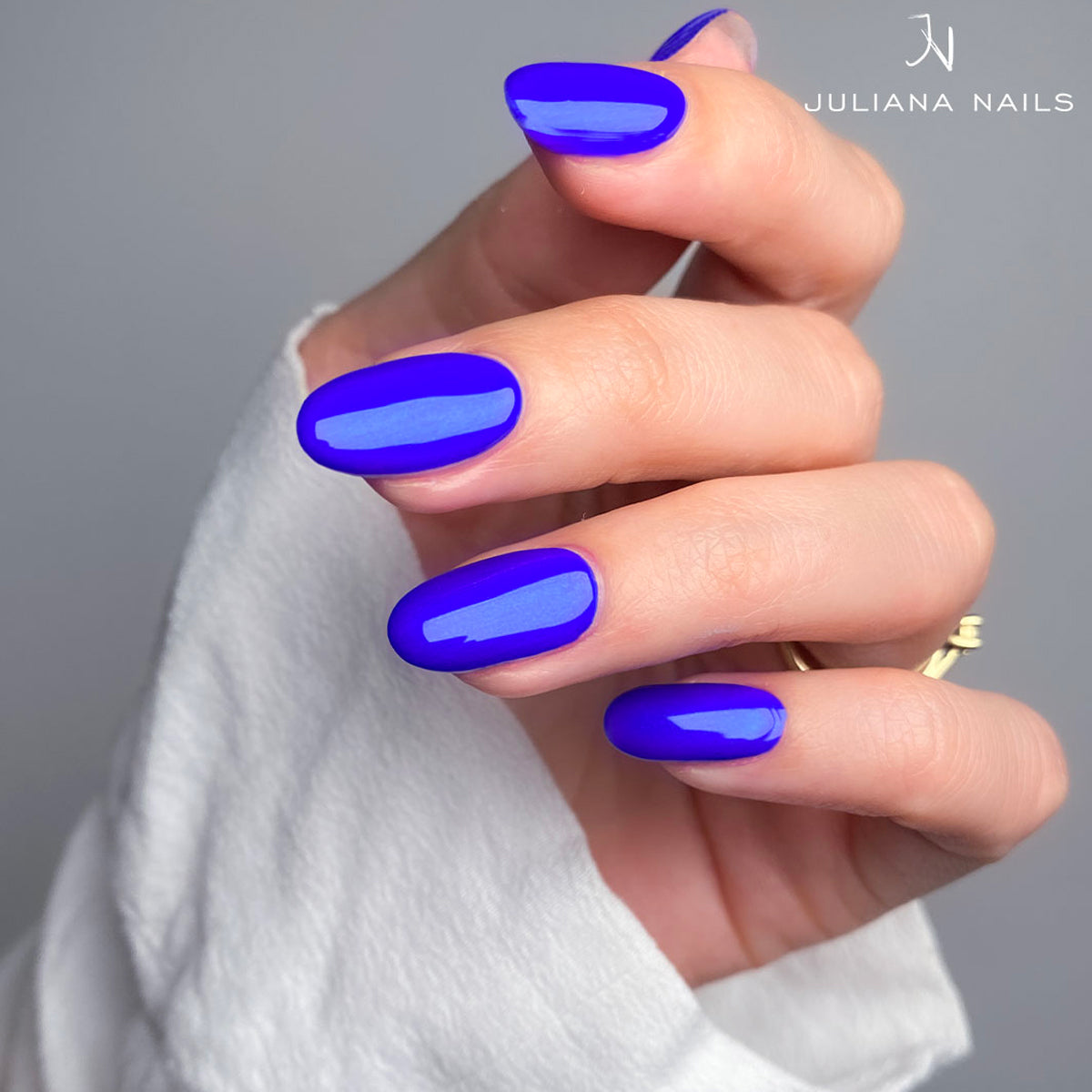 Vernis Semi-Permanent Vegan Juliana Nails Only You 6 ML